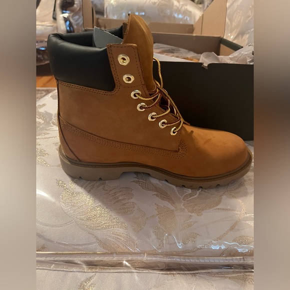 Timberland Mens Premium 6-InchWaterproof Boots - Picture 2 of 6